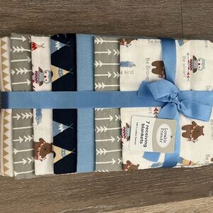Baby Receiving Blankets with Bear and Teepee Design